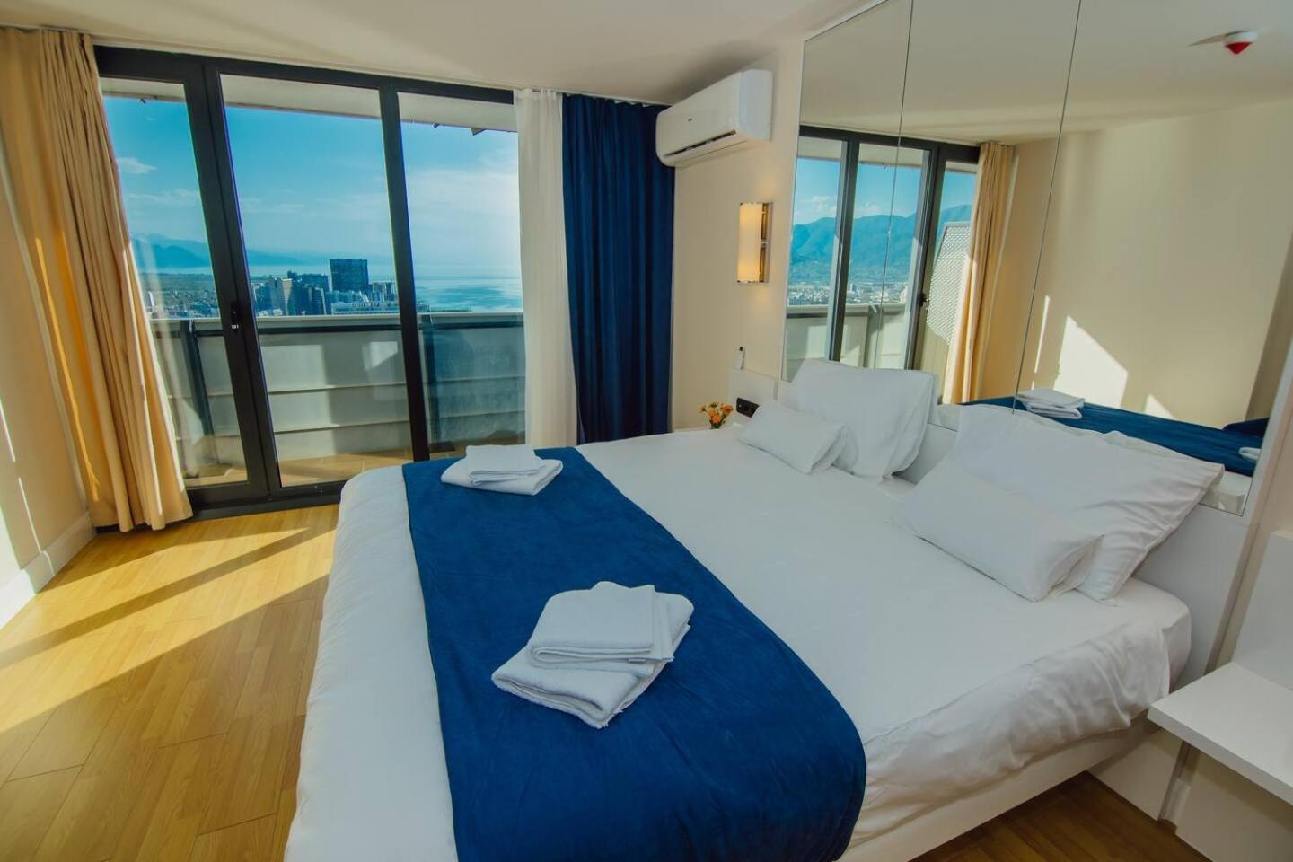 Orbi City Batumi Hotell Eksteriør bilde